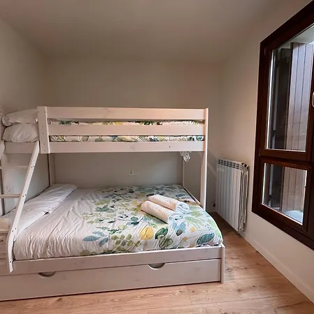 Bpirineos-edelweis 公寓 *